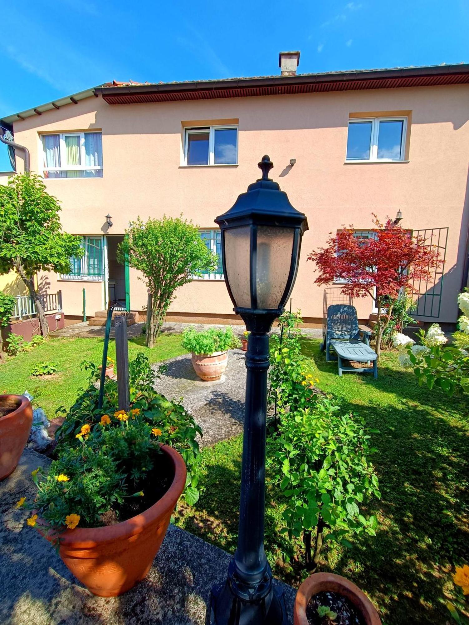 Garden Free Parking Daire Saraybosna Oda fotoğraf
