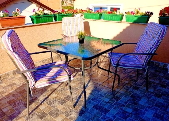 Garden Free Parking Daire Saraybosna Dış mekan fotoğraf